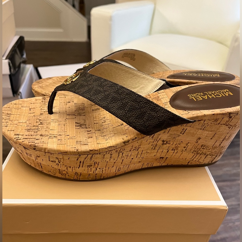 Brand New Michael Kors Cork Signature Sandals